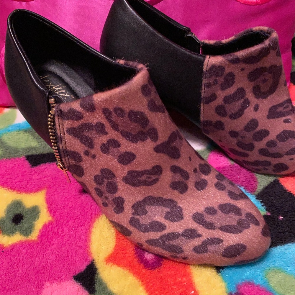 Leopard booties